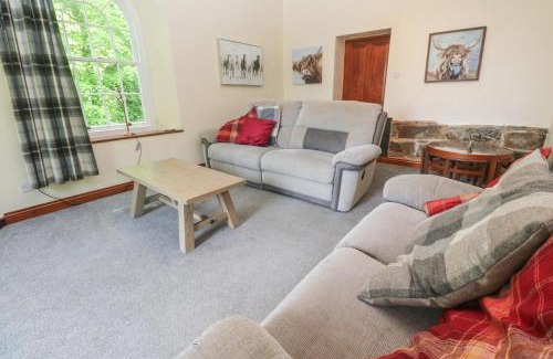 Truro House | Beggars Roost
