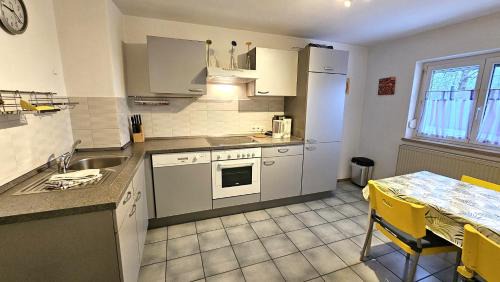Furstenfeldbruck District Apartment | Bei München Ferienwohnung in Grafrath "zur Amper"