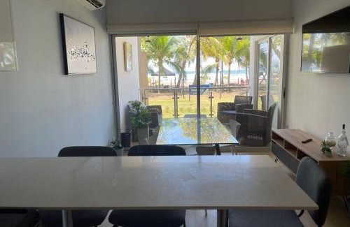 Bejuco Apartment | Bejuco Beachfront Condo FRENTE A LA PLAYA hermoso condominio NUEVO