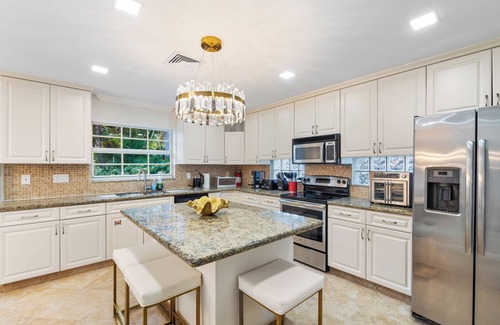Lauderdale-by-the-Sea Villa | Bel Air Beauty: 4BR, Private Pool & Elegant Comfort Steps from the Beach