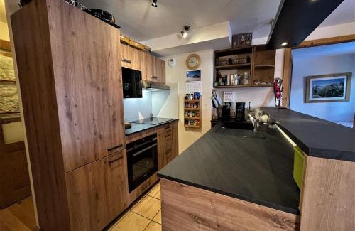 Saint-Martin-de-Belleville Apartment | Bel appartement 3 pièces cabine, Saint Martin de Belleville, proche pistes, tout confort, 6 pers. - FR-1-452-106