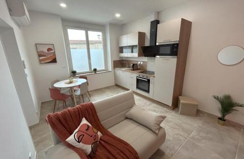 Ales Apartment | Bel appart moderne et climatisé "PAUL"
