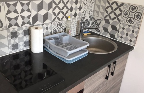 Quartier Pasteur Apartment | Bel Appartement 5 Centre 500m Quai de Seine Wifi