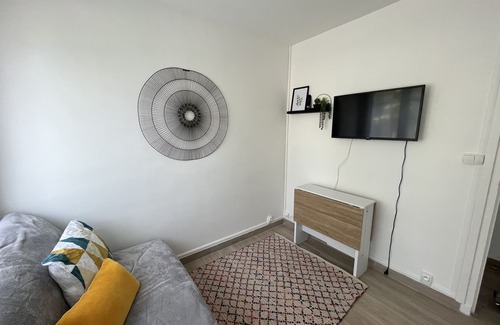Noisy-le-Sec Apartment | Bel Appartement Calme et Très Lumineux