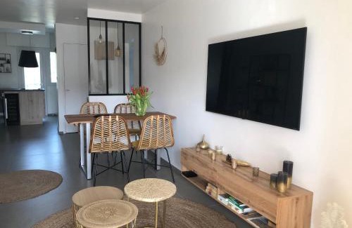 Sanary-sur-Mer Apartment | Bel appartement classé 3* proche port et plage