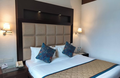 New Delhi Resort | Bel-La Monde Hotel NH8 at 6km from IGI Airport Delhi