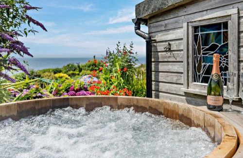 Saint John House | Bel-Nor-Cot