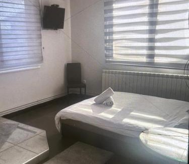 Novi Beograd Apartment | Bela Ruza