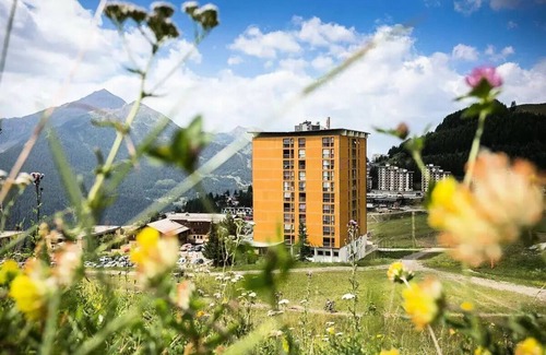 Orcieres-Merlette Apartment | Belambra Club Le Roc Blanc* - Classic 1 bedroom apartment for 6 people with stunning views