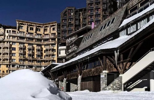 Avoriaz Apartment | Belambra Clubs Avoriaz - Les Cimes du Soleil - All Inclusive - Classic Double Room 2 Adults with stunning views
