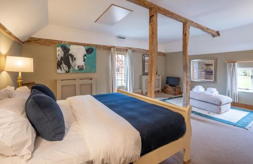 Sudbury House | Belchamp Hall Coach House
