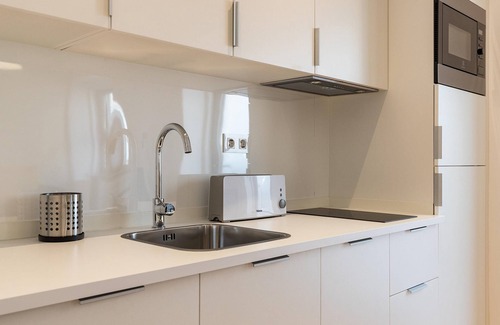Belem Apartment | Belem Design Studio 2 by Homing