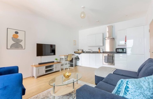 Redhill Apartment | Belfry Quarters, Redhill