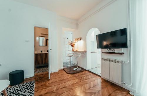 Dorcol Apartment | Belgrade Bliss