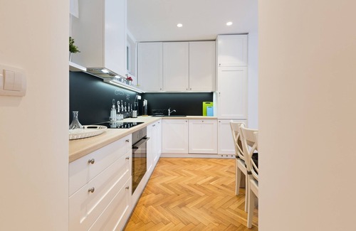 Stari Grad Apartment | Belgrade Center Apartment III