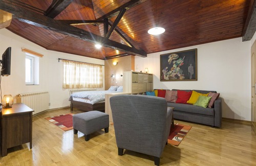 Savamala Apartment | Belgrade Center Apartment V