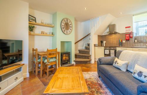 Cockermouth House | Bell Cottage - Cockermouth is five minutes walk to pubs, restaurants and shops