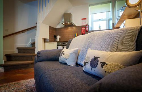 Cockermouth House | Bell Cottage - Cockermouth is five minutes walk to pubs, restaurants and shops