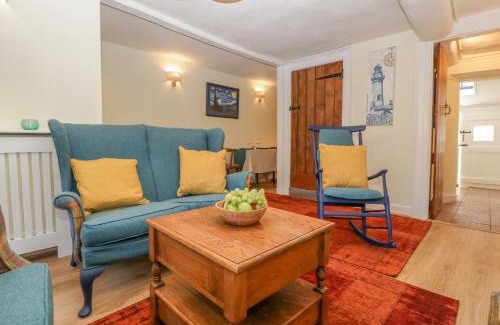 Dorchester House | Bell Cottage