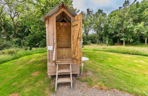Ilfracombe Ski Chalet | Bell Tent in Devon with Countryside Views