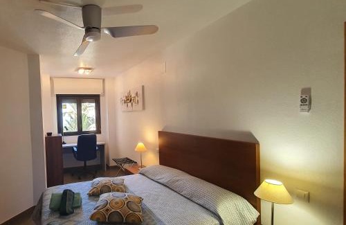 Aguilas Apartment | Bella ÁGUILAS - Excelente ubicación en Las Delicias, vistas al mar, Wifi y Parking gratis