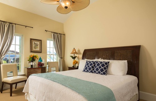 Old Town House | Bella Bay Inn