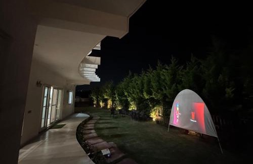 Bullawala Villa | Bella Casa, 3BHK LUX Villa Private Gardens & Mountain Views