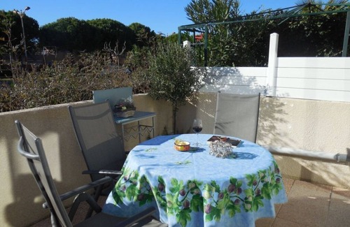 Gruissan Boat Rental | Bella Comfortable Holiday Residence