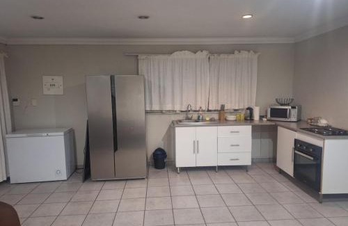 The Reeds Apartment | Bella Cottage Escape