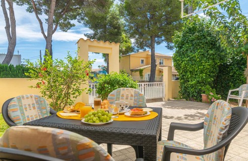 Alcudia House | BELLA