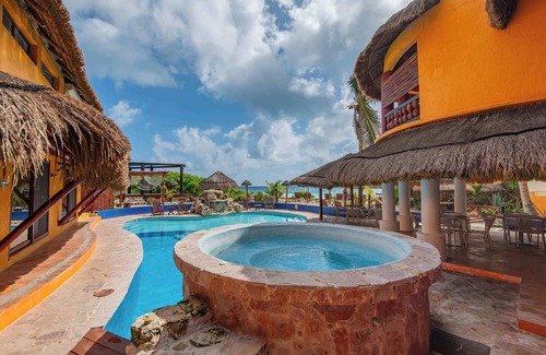 Salinas Villa | Bella Mar: Ocean Front w/Pool Views