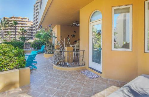 Sandy Beach House | Bella Sirena