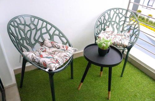 Greater Johannesburg Metropolitan Area Apartment | Bella Suite- Serenity & Stuff Luxury Apartments