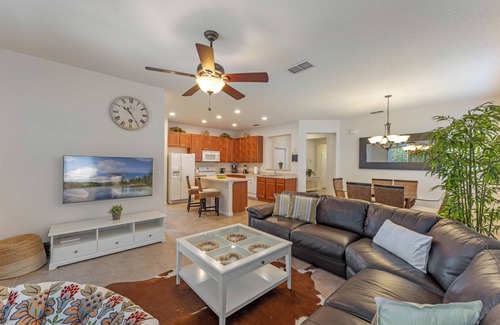 Bellavida Resort | BELLA VIDA 931MB- 4 BEDROOMS- 3 BATHROOMS- 8 GUESTS
