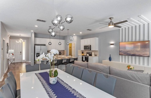 Bellavida Resort | BELLA VIDA RESORT - 4 BEDROOMS - 10 GUESTS- CLOSE TO DISNEY - 5 MINUTES FROM WALMART