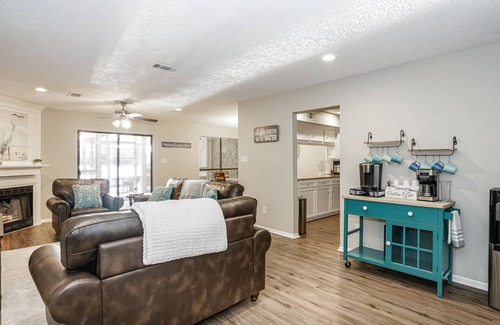 April Sound House | Bella Vista - A Sunset Serenity Cove Retreat!