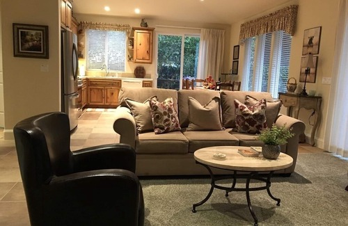 Napa Cottage | Bella Vista - Cottage