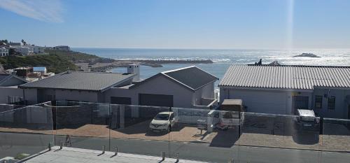 Yzerfontein House | Bella Vista Yzerfontein - No loadshedding - Home away from home