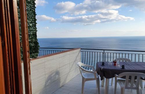 Letojanni Apartment | Bellacation