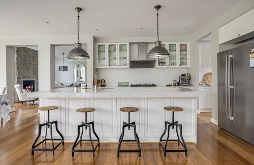 Mornington Peninsula House | Bellaluca Hamptons: 5 BR, 6 BA in Sorrento , Sleeps 12