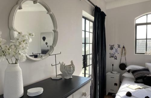 Brenton-on-Sea House | Bellamore - Stylish Loft Studio with Sea Views