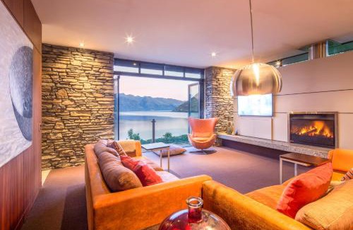 Fernhill Villa | Bellbrae Luxury Villa by MajorDomo