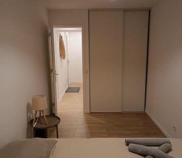 Tarascon Apartment | Belle Appartement a côté de la gare