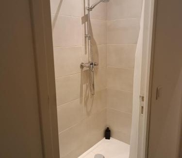 Tarascon Apartment | Belle Appartement a côté de la gare