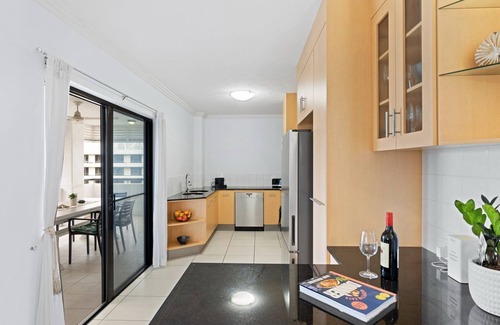 Cairns Central Business District Apartment | Belle Escapes 702 CBD Apartment with elevated City and Water Views