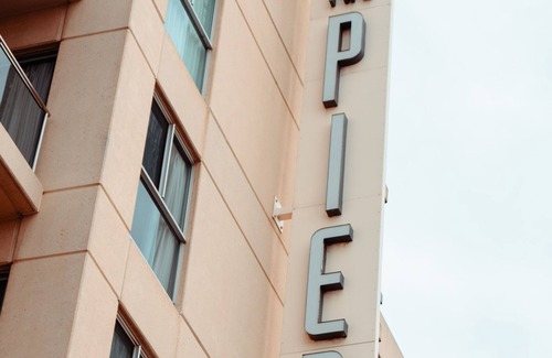 Glenelg Apartment | Belle Escapes - Glenelg Shores Studio