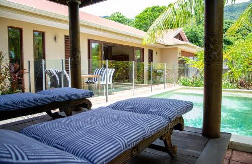Palm Cove Villa | Belle Escapes Villa Kintamani