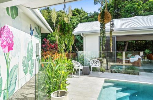 Palm Cove House | Belle Escapes Villabliss Palm Cove