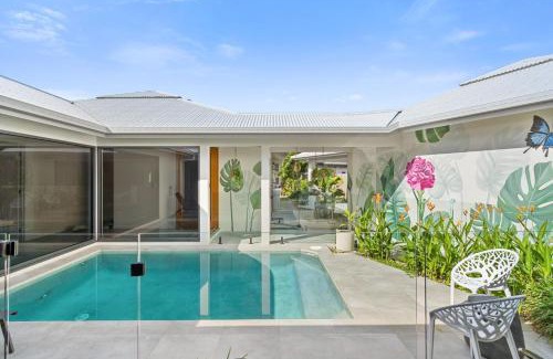 Palm Cove House | Belle Escapes Villabliss Palm Cove
