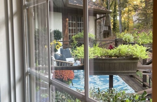 Gainesville House | Belle Haven Cottage at Lake Lanier
